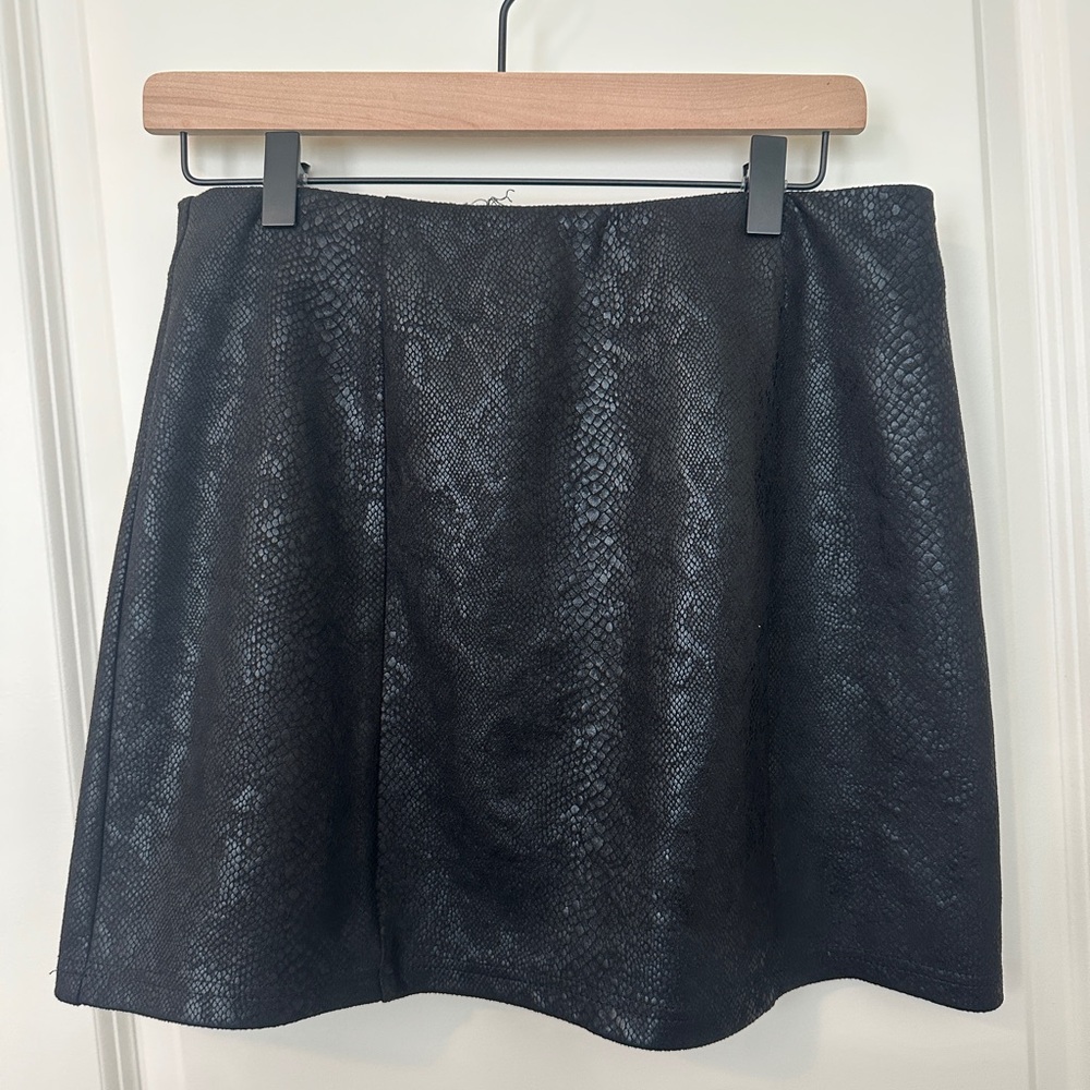 Black Snake Print A-Line Skirt